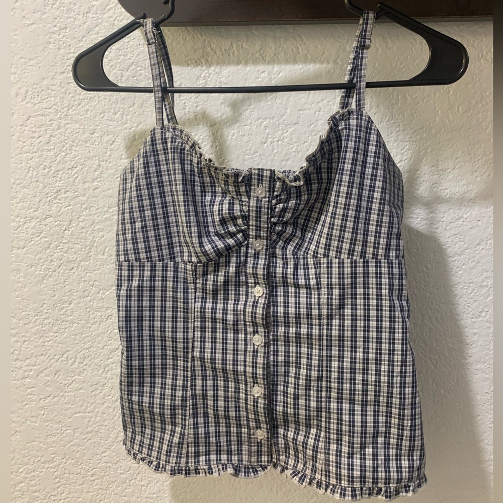 Hollister top! Super cute 🥰 XS
